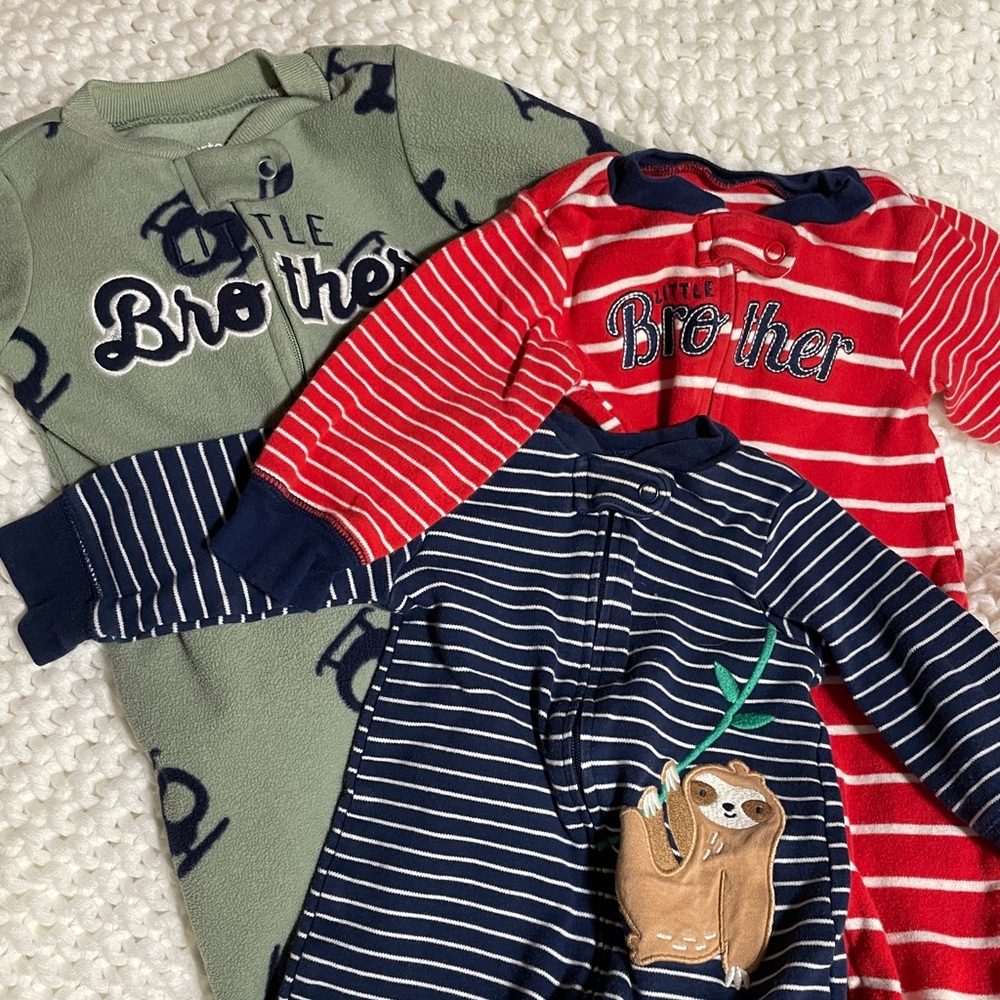 Bundle Carter’s Boys Little Brother Baby Sleeper Set 6months